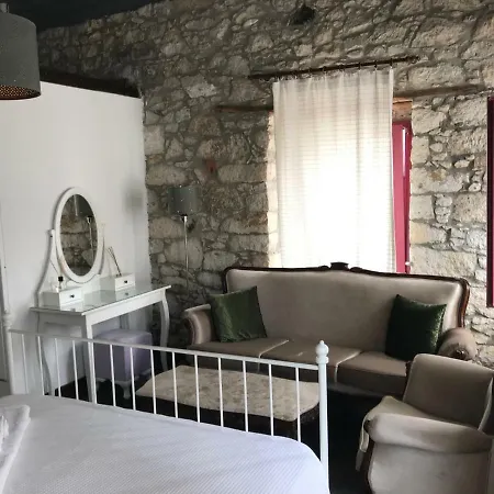 Szálloda Nazenin Boutique *